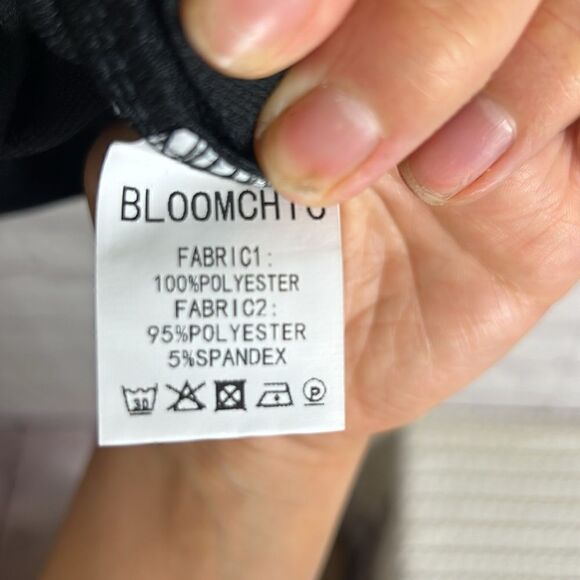 NWT BLOOMCHIC BLOUSE - Picture 7 of 7